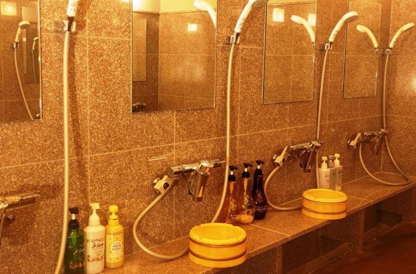 هتل Sansui Naha ryukyu Hot Spring Naminoueyu