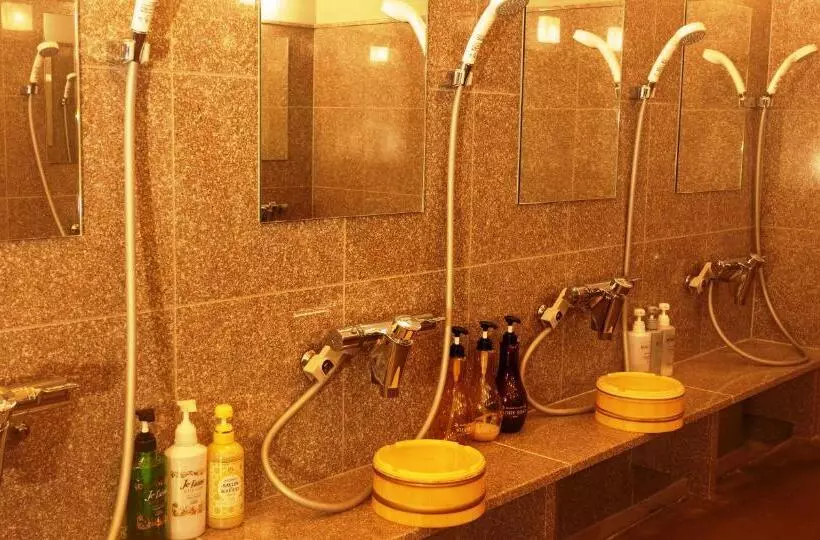 ホテル Sansui Naha　ryukyu Hot Spring Naminoueyu