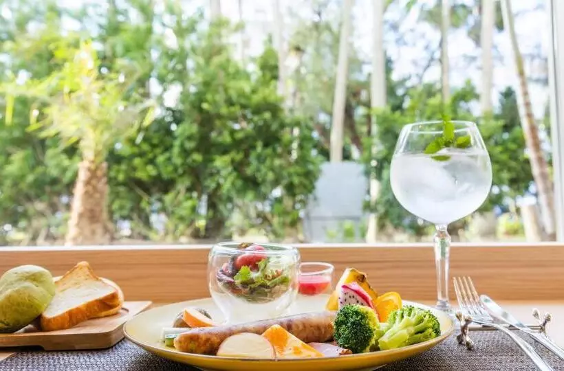 ホテル Sansui Naha　ryukyu Hot Spring Naminoueyu