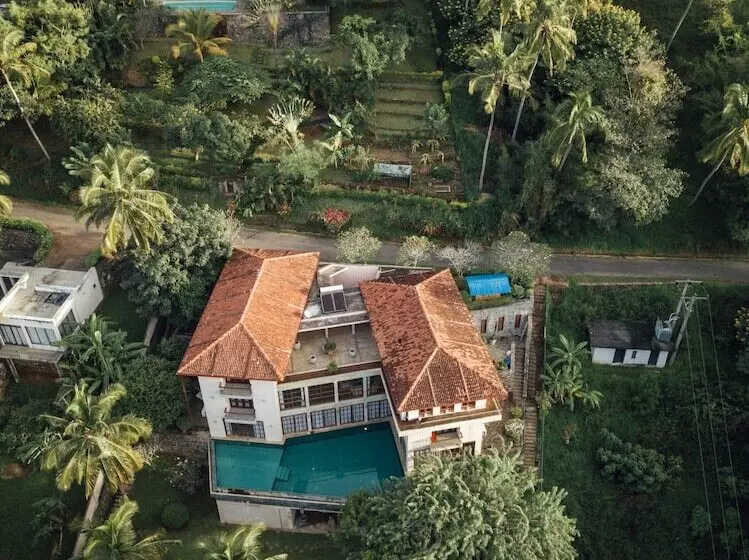Hotelli Villa Victoria By Asia Leisure