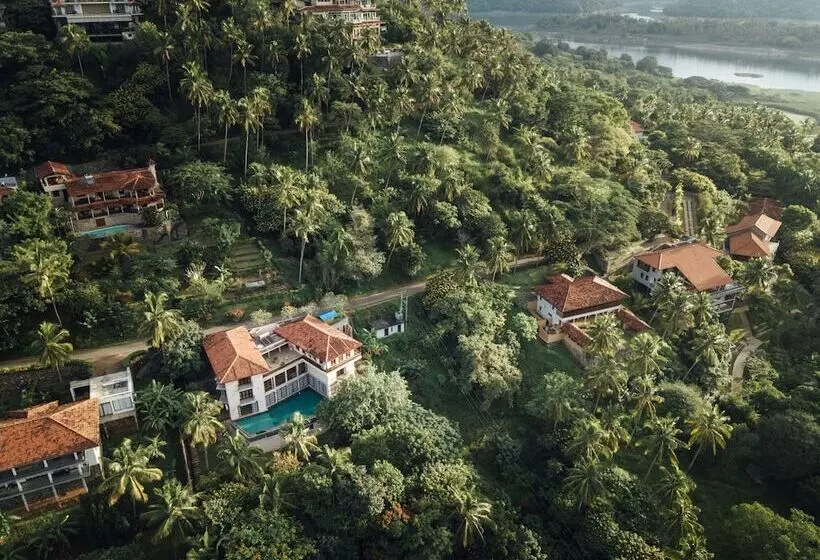 Hotelli Villa Victoria By Asia Leisure