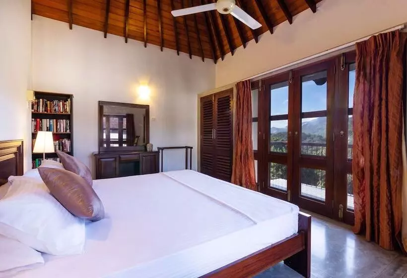 Hotelli Villa Victoria By Asia Leisure