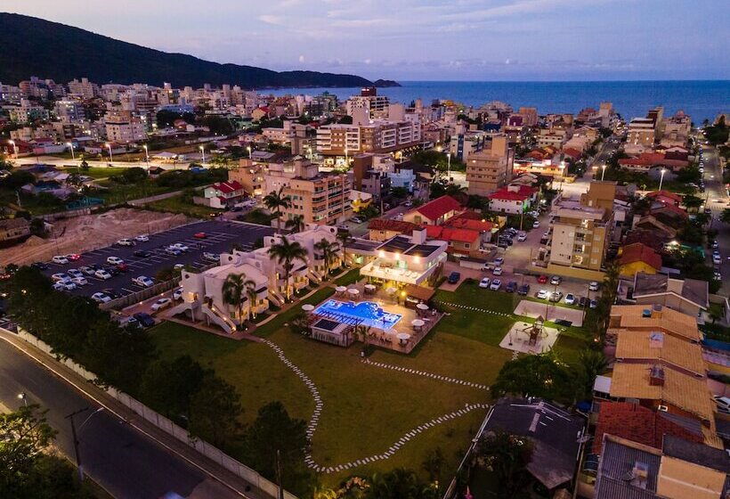 Makkai Resort Bombinhas