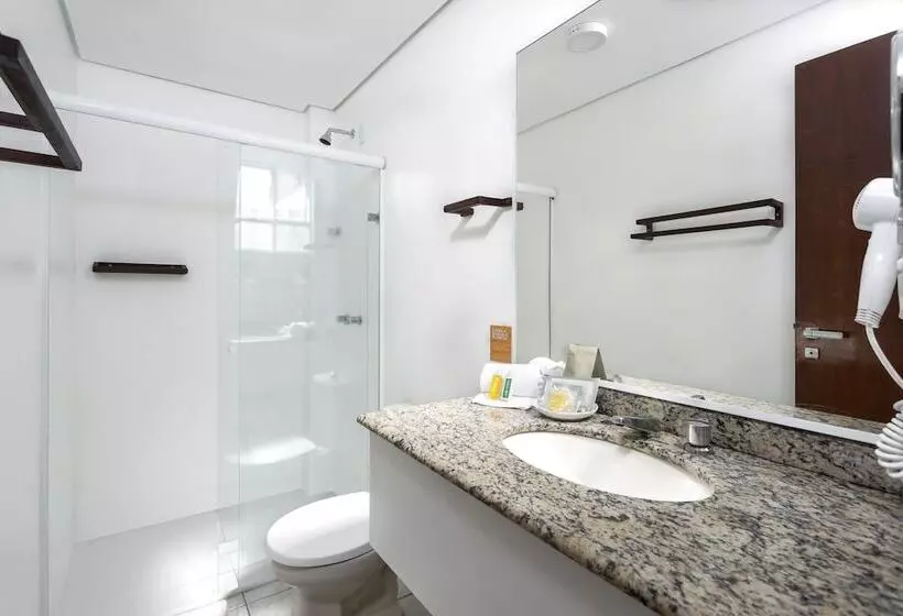 Makkai Resort Bombinhas