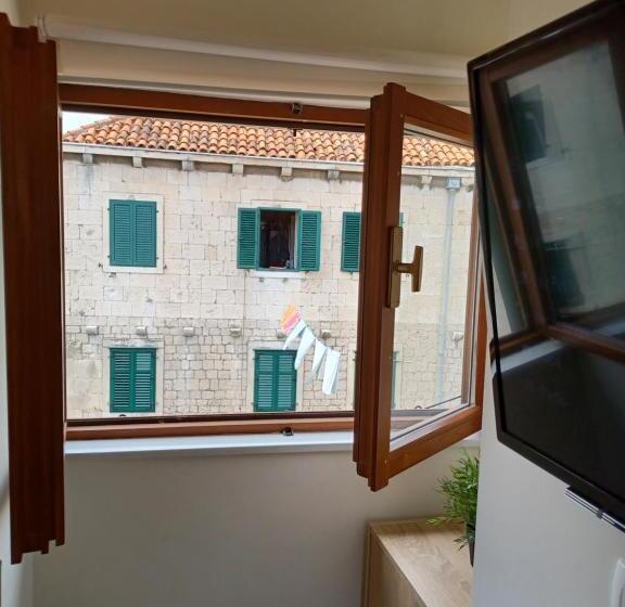 بنسيون Jr Luxury Guesthouse