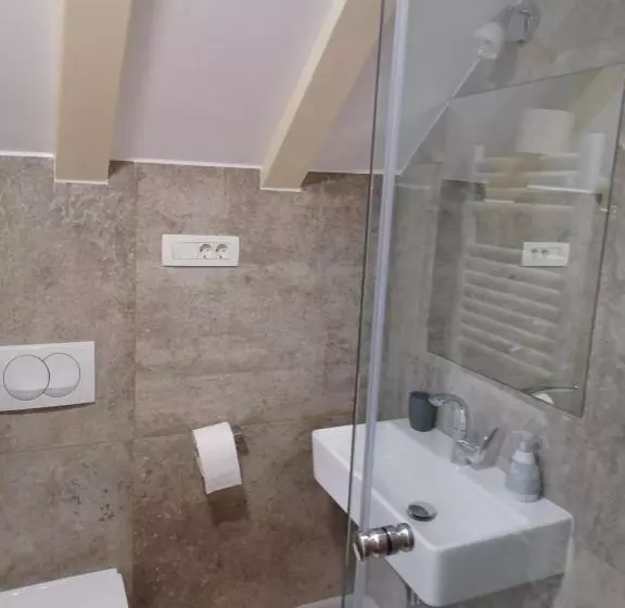 ペンション Jr Luxury Guesthouse