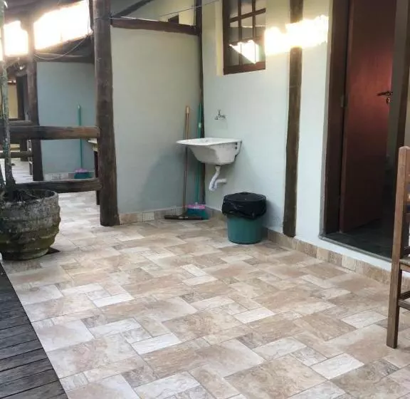 ペンション Pousada Vila Cambury