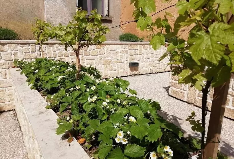 L'auberge De Treigny