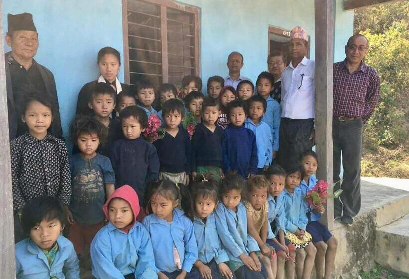 تختخواب و صبحانه Bandipur Chhen