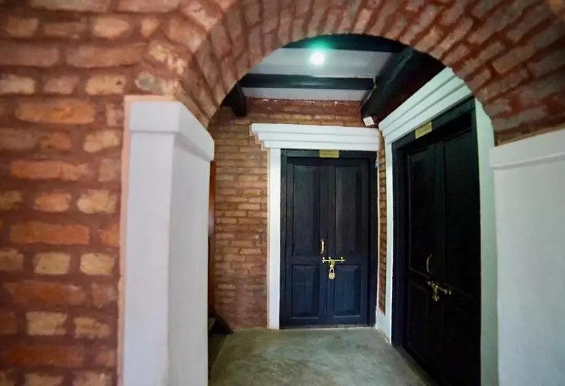 تختخواب و صبحانه Bandipur Chhen