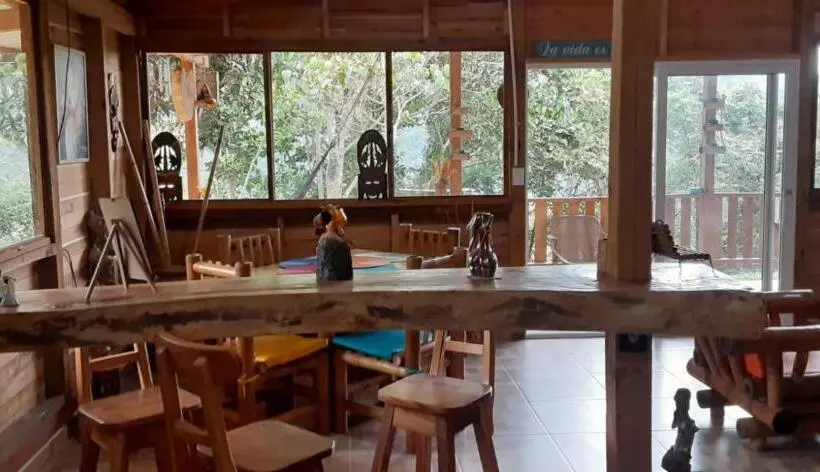 ベッドアンドブレックファースト La Casa Del Bosque Via Saladito