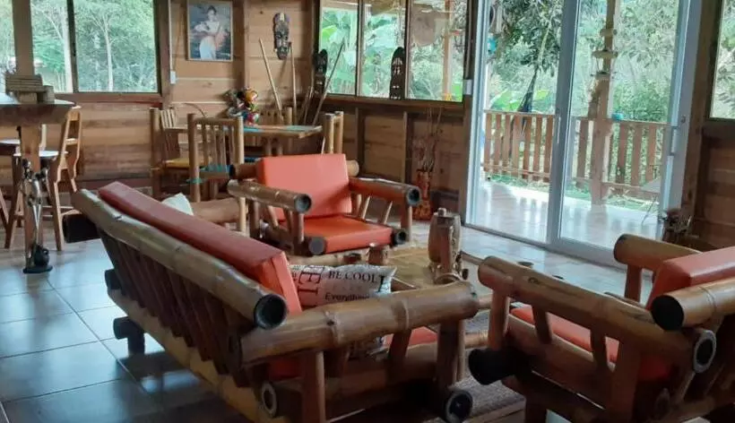 ベッドアンドブレックファースト La Casa Del Bosque Via Saladito