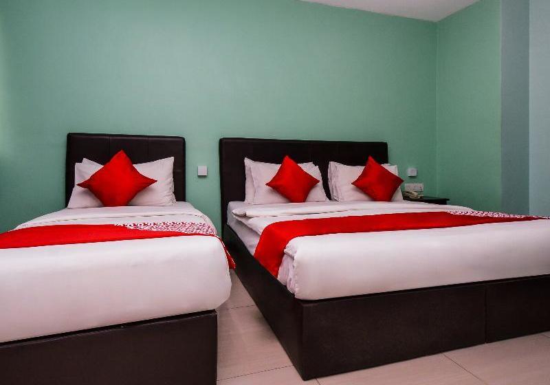 Comfort Hotel By Oyo Rooms
