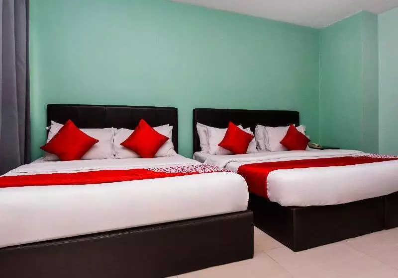 Comfort Hotel By Oyo Rooms