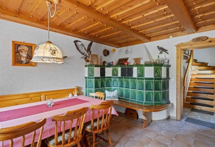 Cozy Apartment In Sonnen Bavaria Near Forest