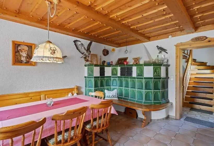 Cozy Apartment In Sonnen Bavaria Near Forest