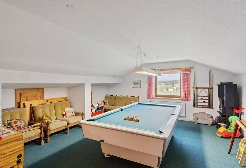 Cozy Apartment In Sonnen Bavaria Near Forest