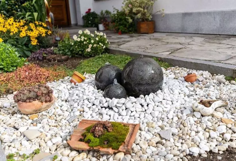 Cozy Apartment In Sonnen Bavaria Near Forest