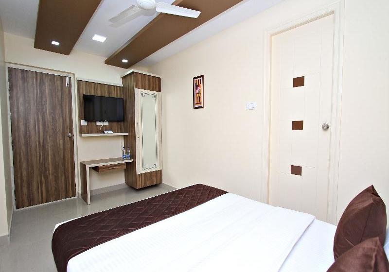 בית מלון כפרי Bluemoon Comforts, Koramangala By Oyo Rooms