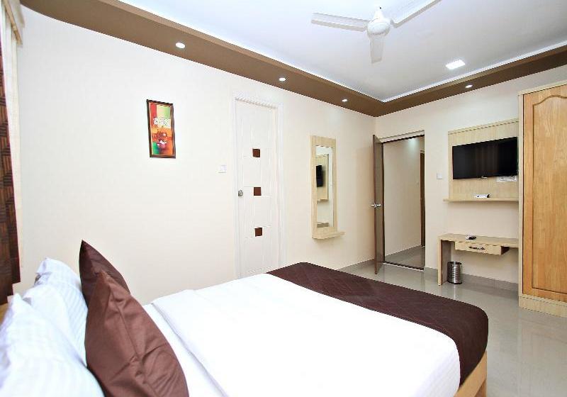 בית מלון כפרי Bluemoon Comforts, Koramangala By Oyo Rooms