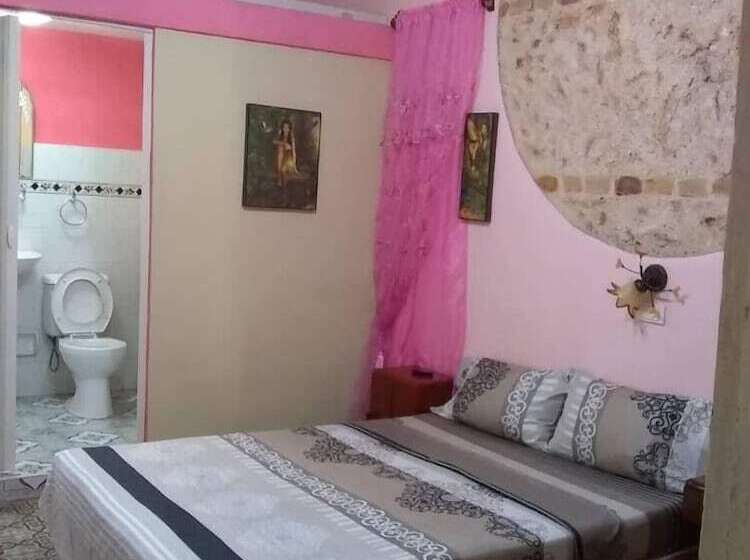 هتل Casa De Ramon El Artista