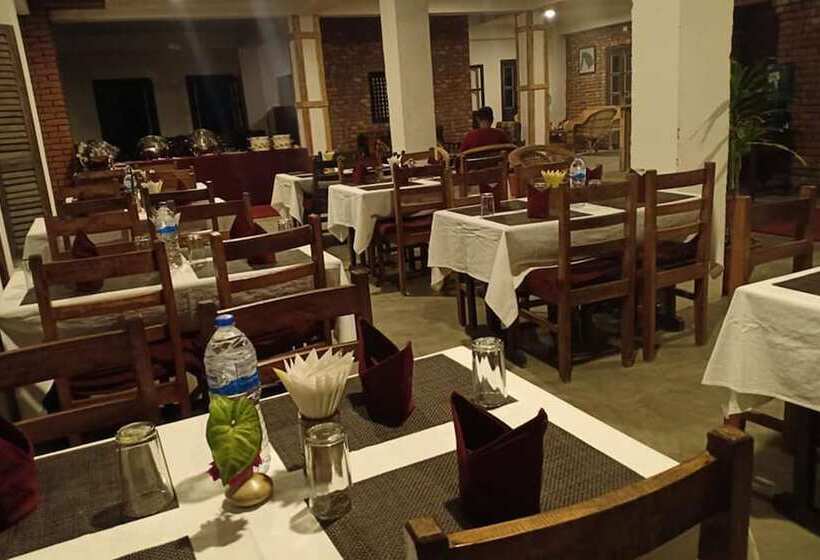 هتل Durbar Himalaya