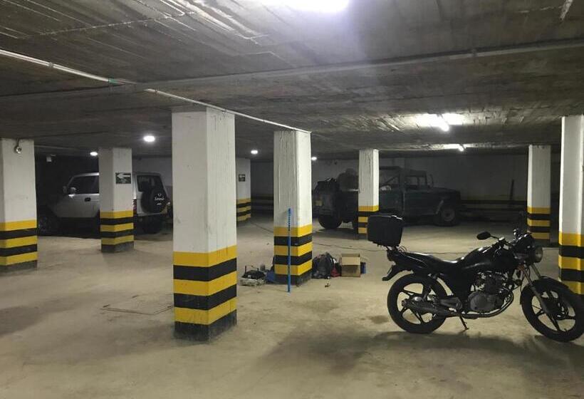 בית מלון כפרי Engatama