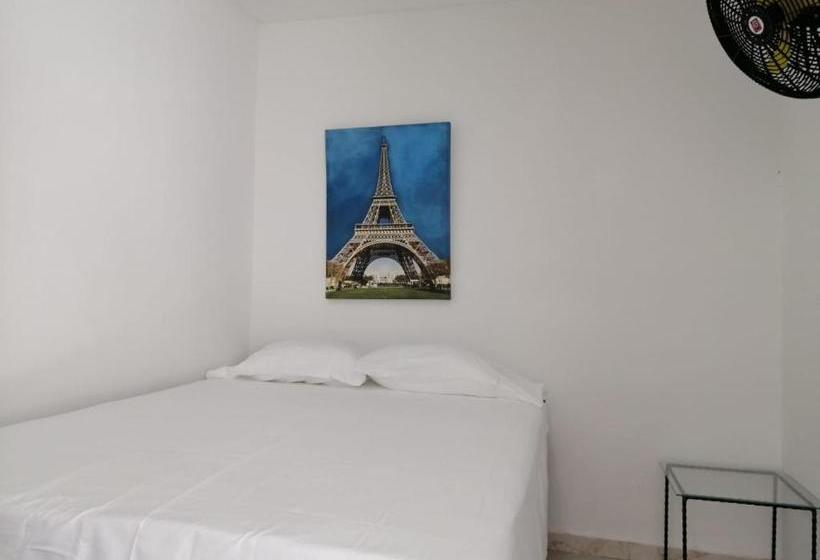 酒店 San Juan Plaza