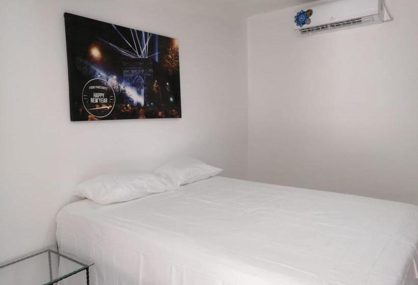 酒店 San Juan Plaza