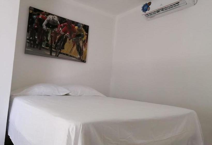 酒店 San Juan Plaza