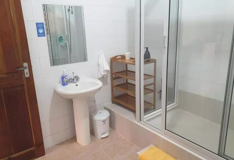 La Maison Hibiscus Self Catering Accommodation