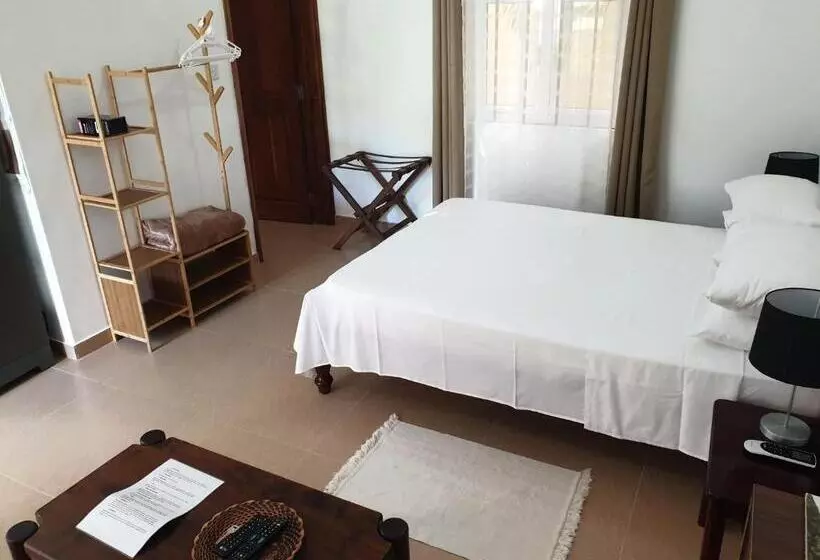 La Maison Hibiscus Self Catering Accommodation