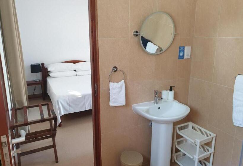 La Maison Hibiscus Self Catering Accommodation