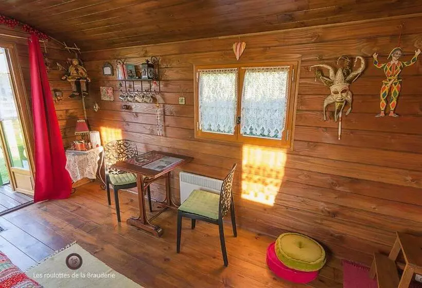 ペンション Les Roulottes De La Brauderie