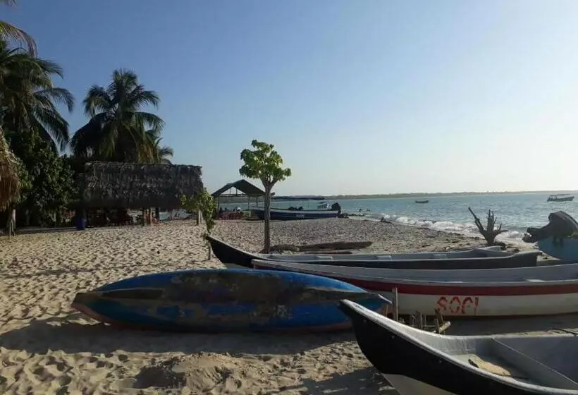 ペンション Milimar Hostal