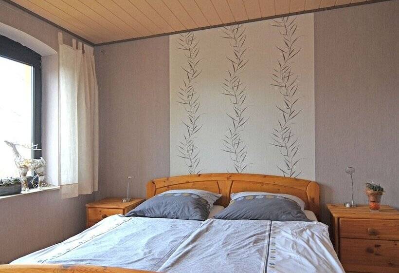 Apartment On An Alpaca Farm In Kierspe