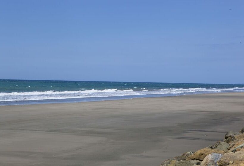 The Cottages By The Sea