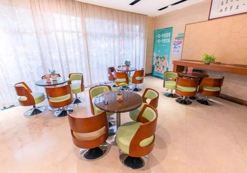 Hotelli Greentree Inn Zhongshan Fusha Town