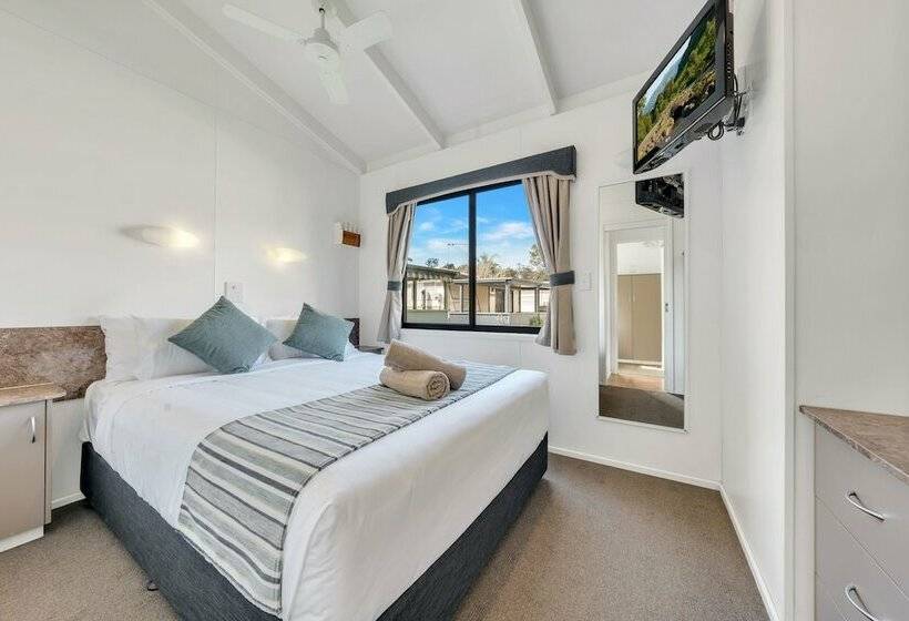 ホテル Ingenia Holidays Ocean Lake