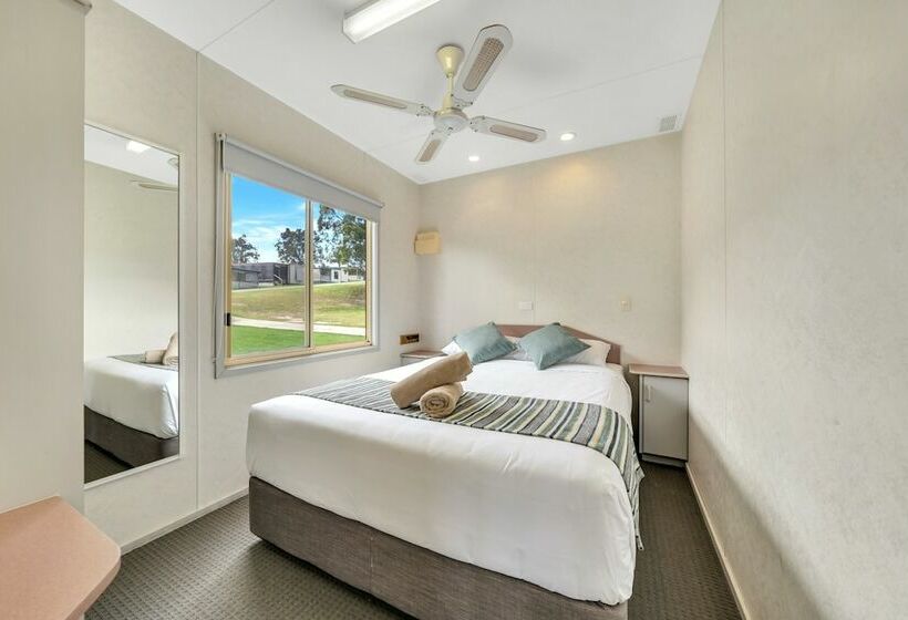 ホテル Ingenia Holidays Ocean Lake