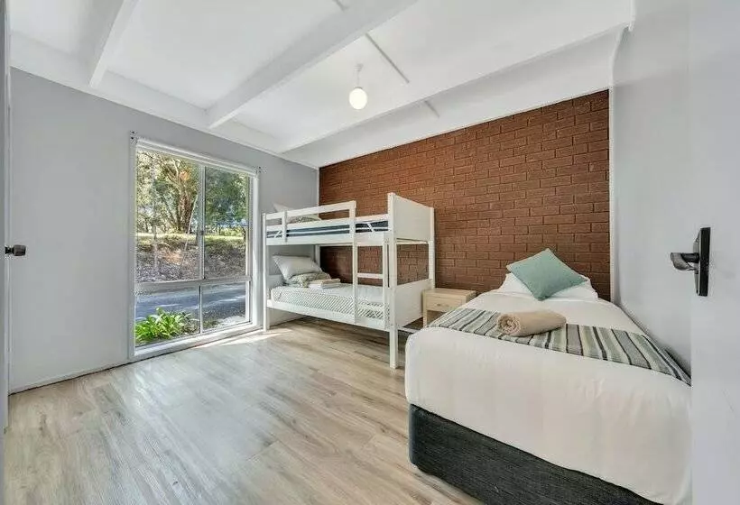 Hotelli Ingenia Holidays Ocean Lake