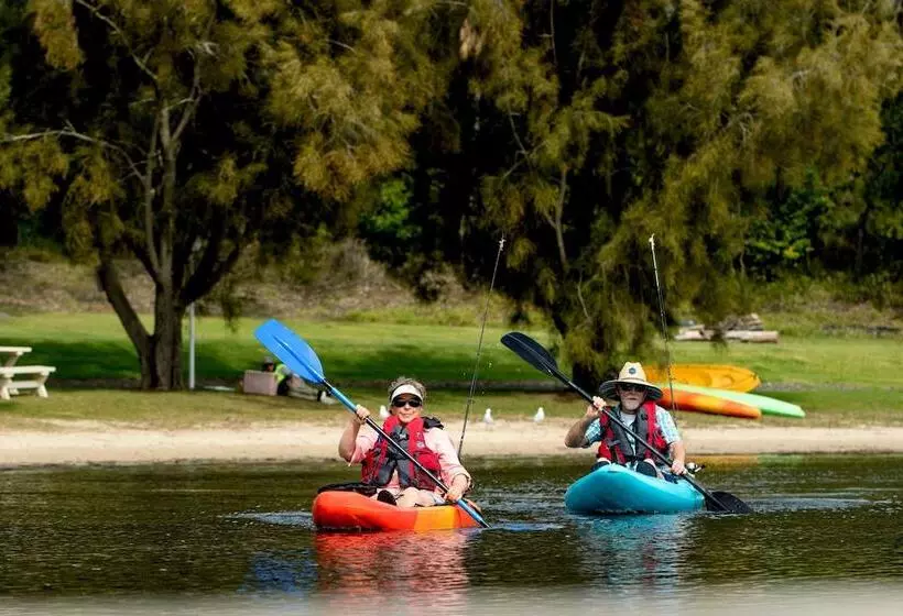 Hotelli Ingenia Holidays Ocean Lake