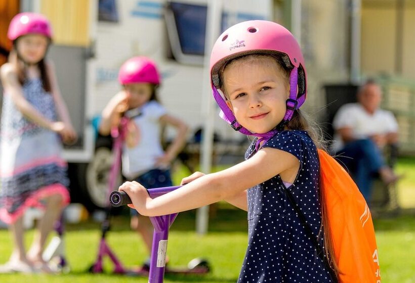 ホテル Ingenia Holidays Ocean Lake