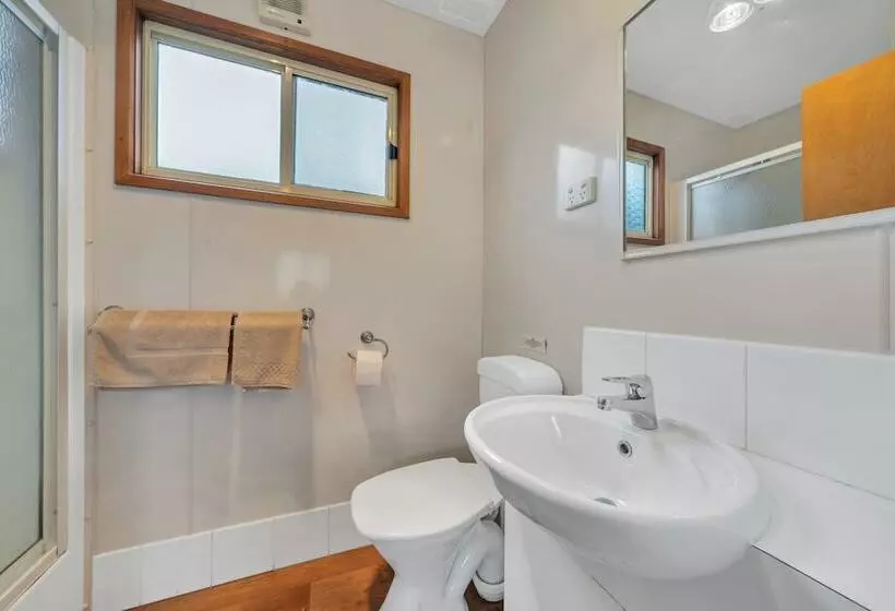 Hotelli Ingenia Holidays Ocean Lake