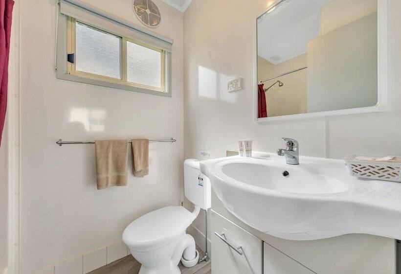 ホテル Ingenia Holidays Ocean Lake