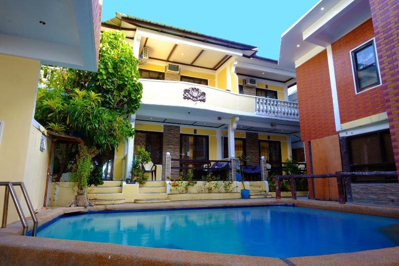 Hotel Villa Sabang Beach Resort