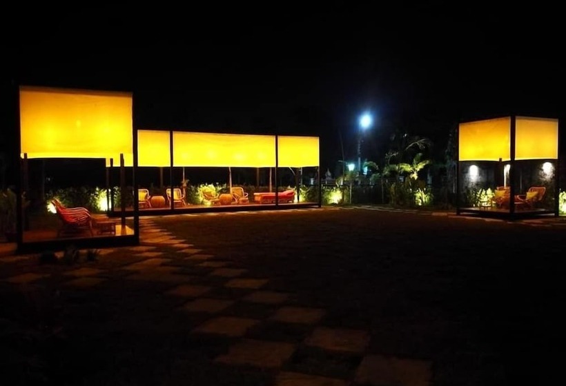 בית מלון כפרי Socool Grand