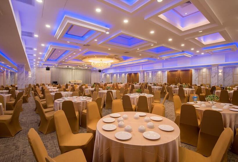 בית מלון כפרי Socool Grand