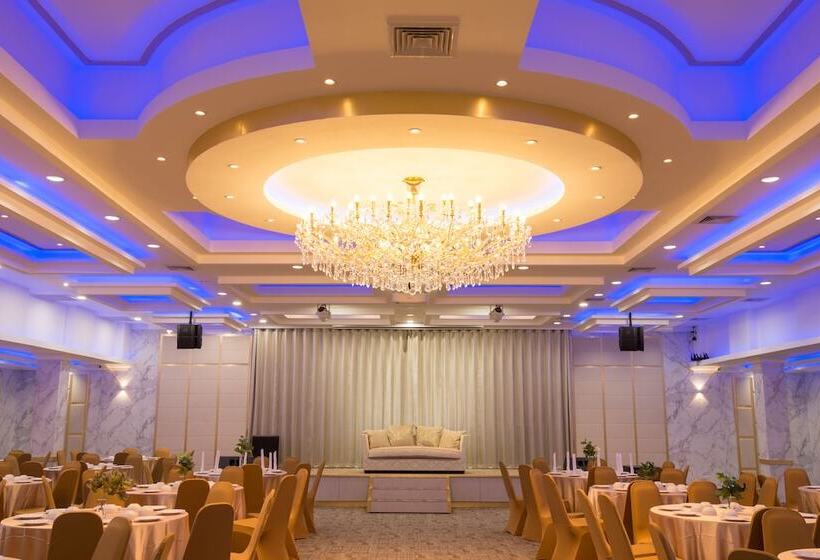 בית מלון כפרי Socool Grand