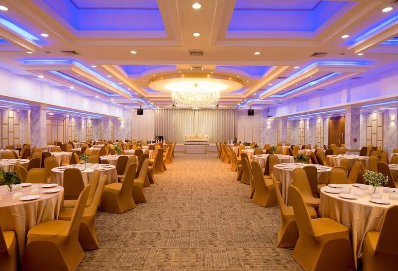 בית מלון כפרי Socool Grand